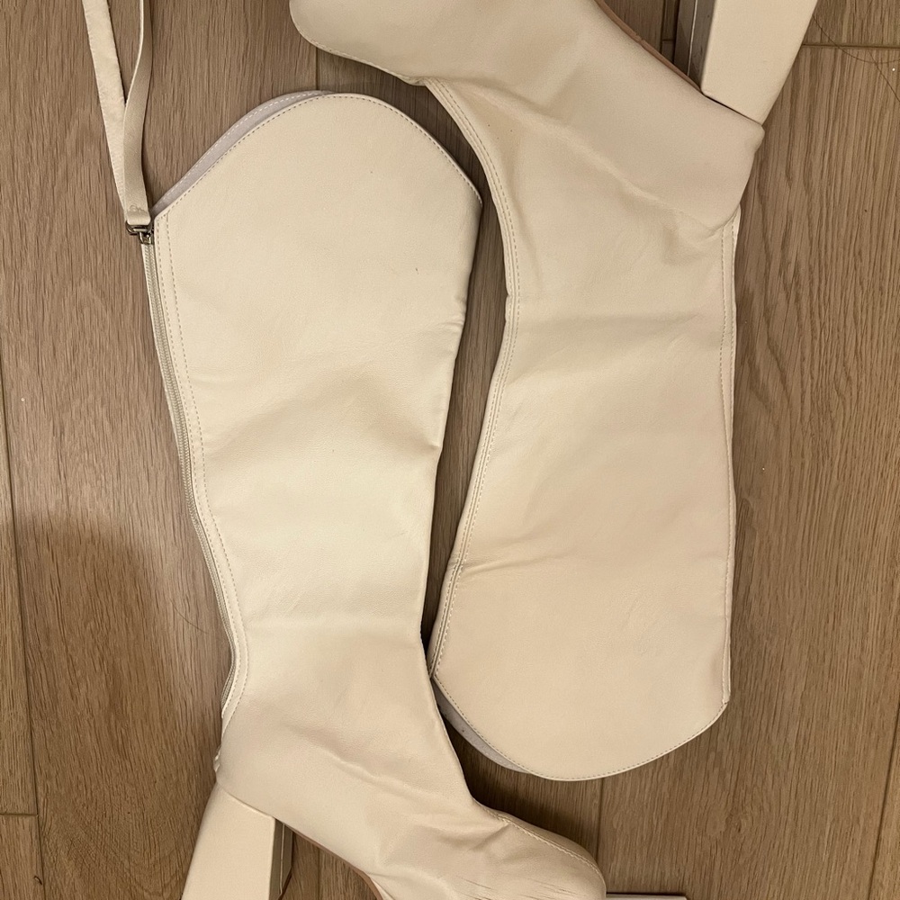 Women’s Cream Knee-High Block Heel Boots